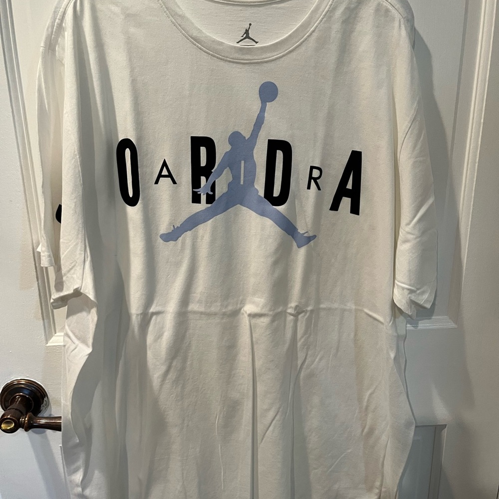 Men’s size 3X Jordan t-shirt. NWOT.